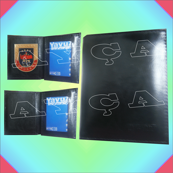 JANDARMA PLASTİK KABARTMALI CÜZDAN ROZETİ SUNİ DERİ CÜZDANLI